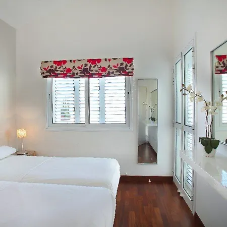 Villa Luxury With Spacious Patio Area 56 Protaras