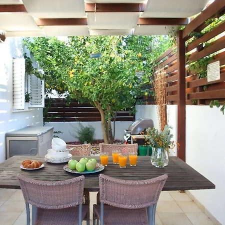 Luxury With Spacious Patio Area 56 * بروتاراس