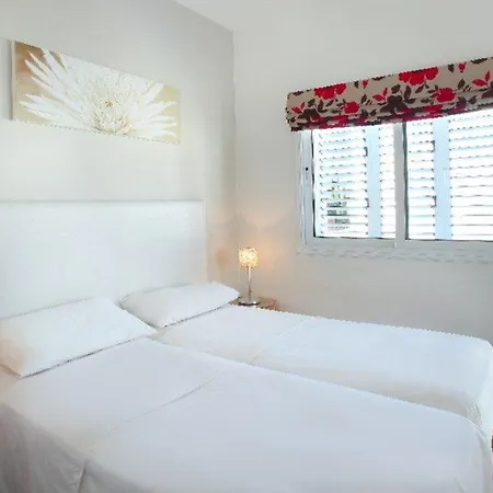 Villa Luxury With Spacious Patio Area 56 Protaras